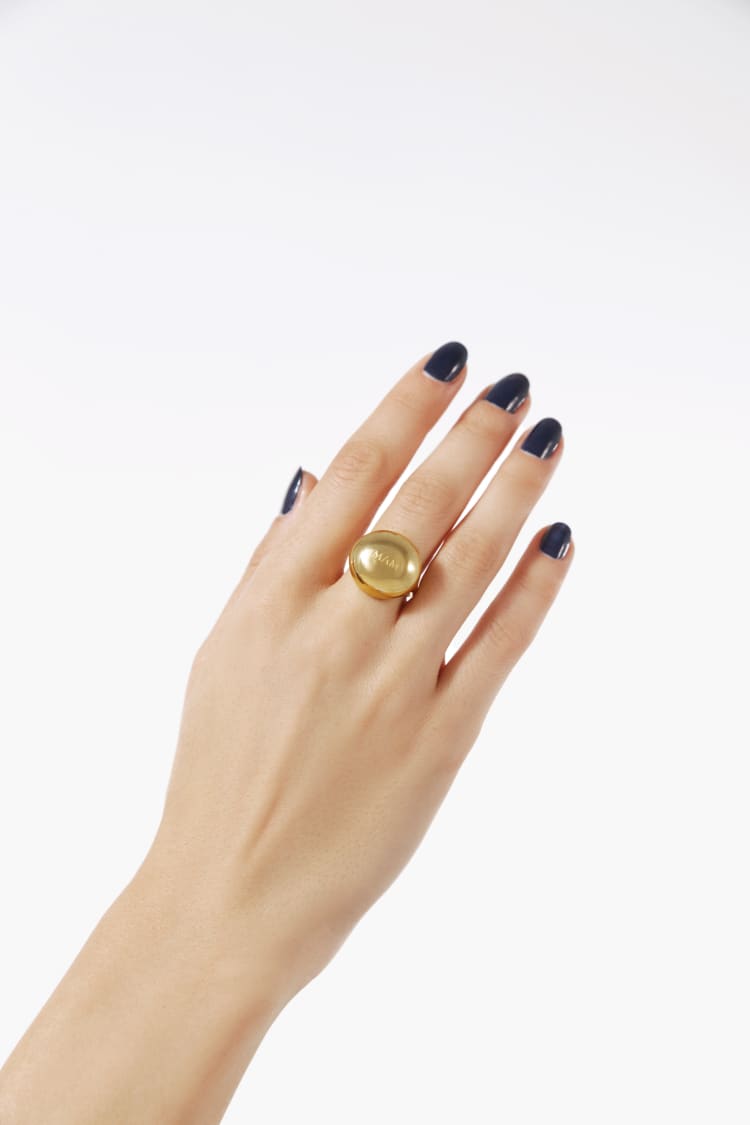 Anello a sfera in oro