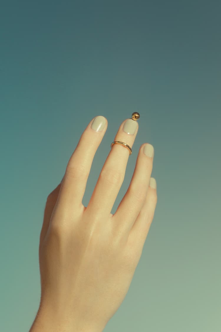 Anello Chiodo in Oro