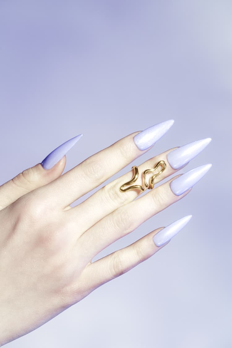 Anello midi in oro liquido