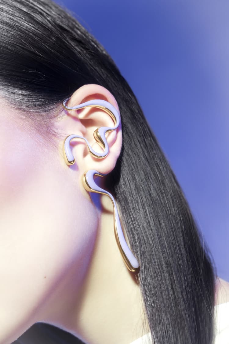 Grande ear cuff liquido oro e lilla