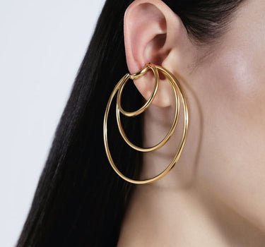 Ear cuff a cerchio con spirali in oro