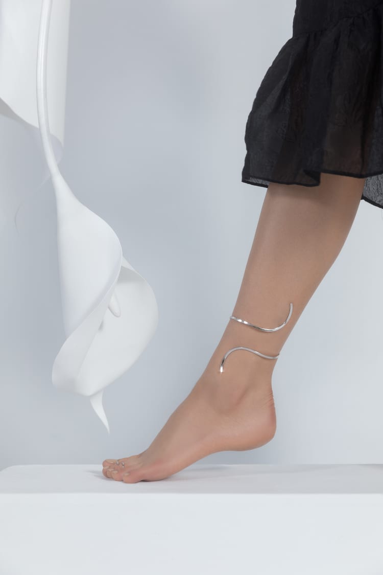 Cavigliera in argento a spirale