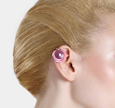 Ear cuff con sfera Casa Batlló in rosa