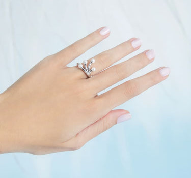 Anello con mini perle in argento