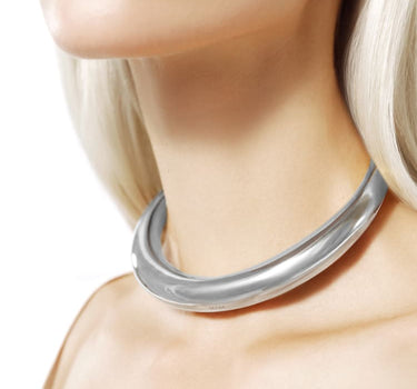 Collana girocollo minimalista rotonda in argento