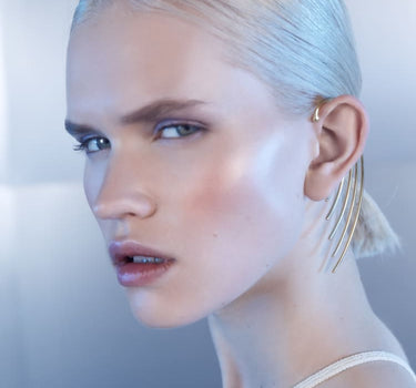 Ear cuff avvolgente in oro