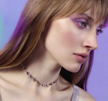 Choker a catena con cuore in argento