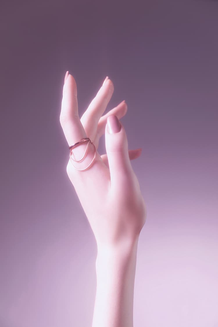 Anello a catena in oro rosa