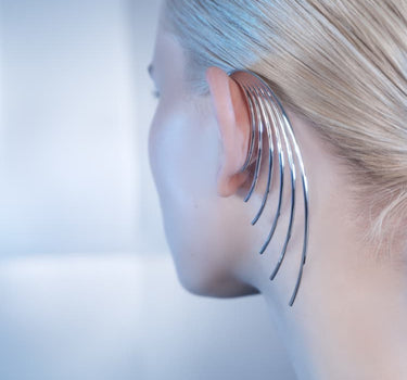 Ear cuff avvolgente in argento