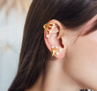 Set di ear cuff con mini perle