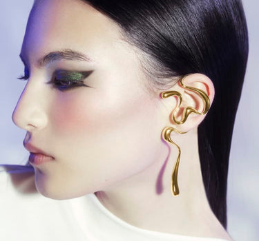 Grande ear cuff in oro liquido