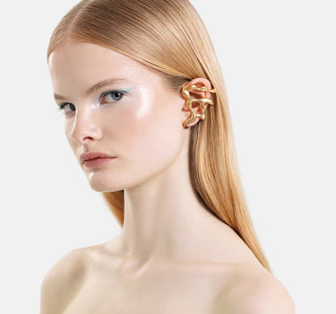 earcuff liquido in oro per l’intero orecchio