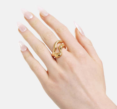 anello a forma libera in oro