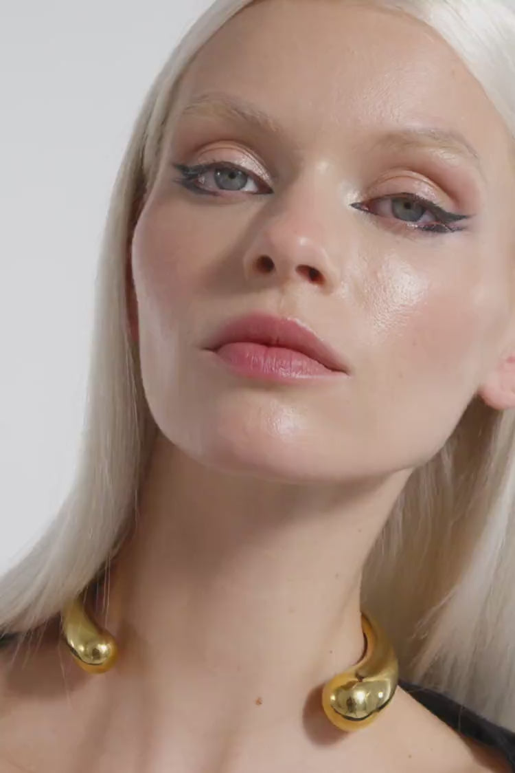 Collana torque in oro