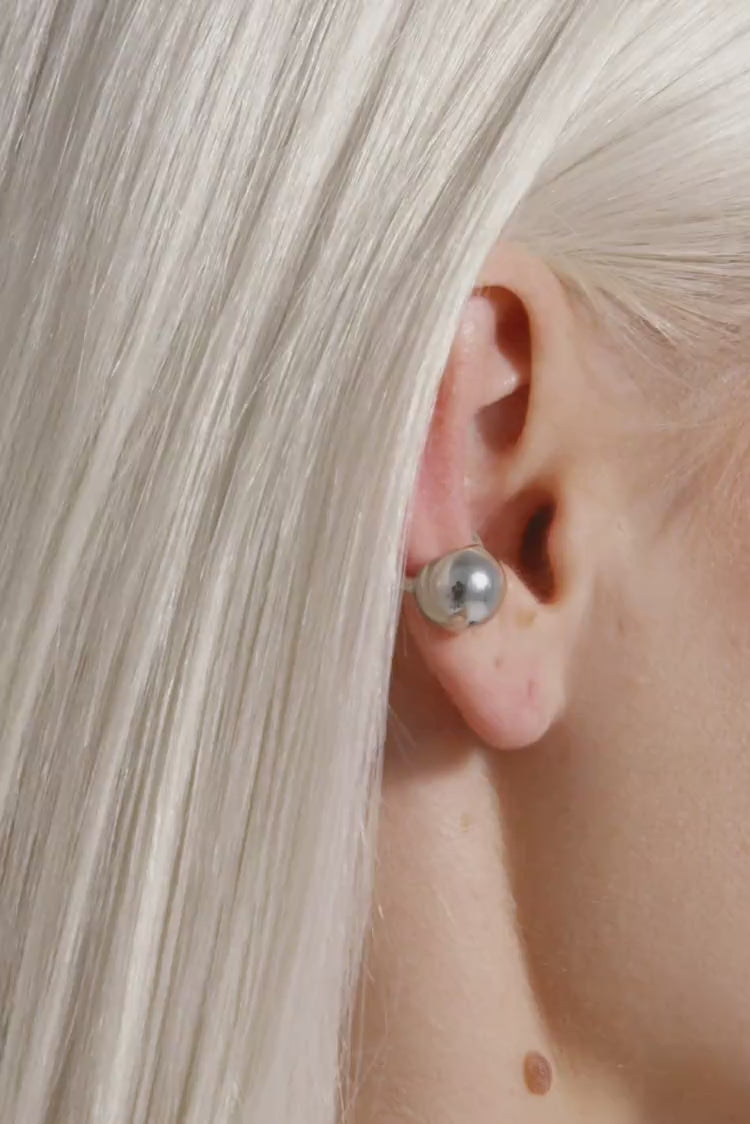 Ear cuff a cerchio con pallina in argento