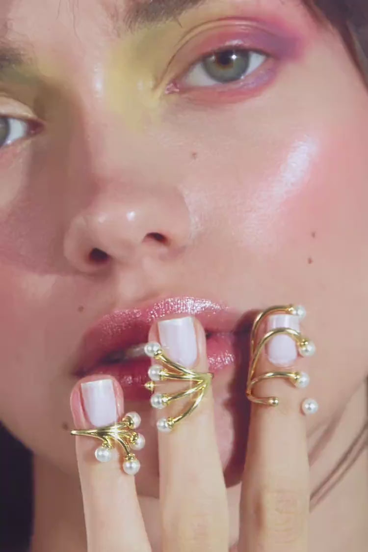 Set di anelli per unghie con mini perle