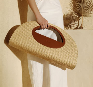 Raffia purse